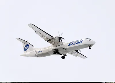 Модель самолета ATR 72-500 Utair 1:100 613361
