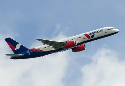 Рейс Azur Air из России на Гоа экстренно сел после сообщения о минировании  - РИА Новости, 21.01.2023