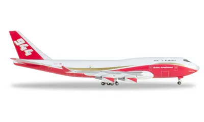 Модель самолета Gemini Jets GJSDM1584 Boeing 747-400 \"Амурский тигр\" Россия  1:400