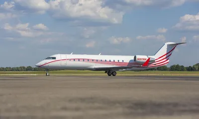 Сборная модель Пассажирский самолет Bombardier CRJ 200 (Big Planes Kits  14402) 1:144- купить в Киеве,в Украине,цена,отзывы-магазин БАТЛЕР