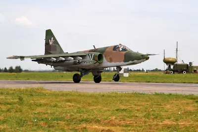Су-25 Грач — Каропка.ру — стендовые модели, военная миниатюра