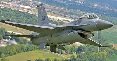 Чем опасны истребители F-16 и в чем их отличие от МиГ-29: характеристики,  преимущества
