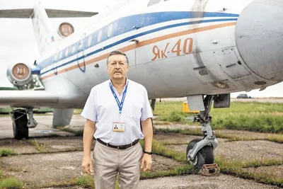 Как пилот спас десятки жизней, посадив Як-40 на арбузное поле - Российская  газета