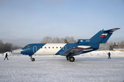 Полет Як-40.