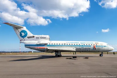 Самолету Як-42 на ВДНХ вернули историческую ливрею :: Новости :: ТВ Центр