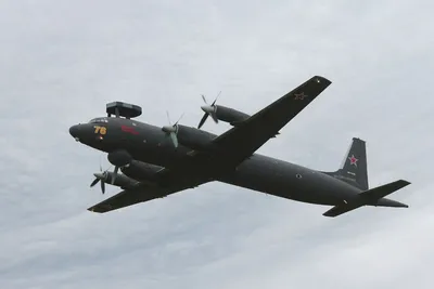 Тренировочные полеты экипажей противолодочных Ил-38 на Северном флоте -  YouTube
