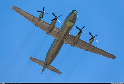 Проход на сверхнизкой высоте противолодочных самолетов Ил-38 ВМФ России -  ЯПлакалъ
