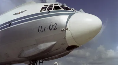 Самолет Ил-62 из бумаги - YouTube