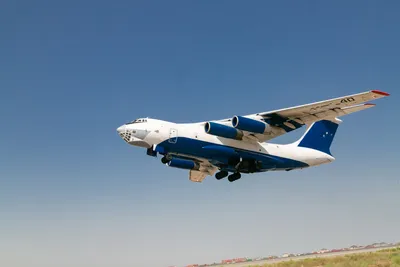 Эпохальная машина: каковы перспективы российского военно-транспортного  самолёта Ил-76 — РТ на русском