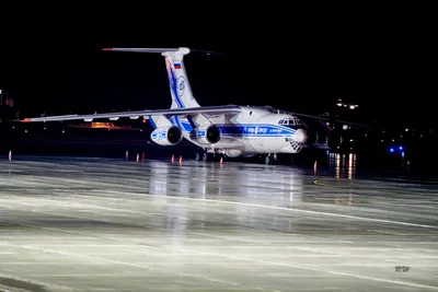 Военный самолет Ил-76 Министерства обороны Украины с эвакуированными из  Непала гражданами приземлился в Баку - АЗЕРТАДЖ