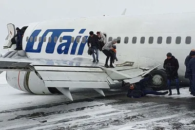 Названа еще одна причина жесткой посадки самолета Utair с 90 пассажирами на  борту — URA.RU