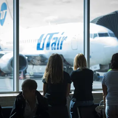 Безопасность полетов самолетами Utair: боинг из Сочи при посадке в Москве  получил неисправность