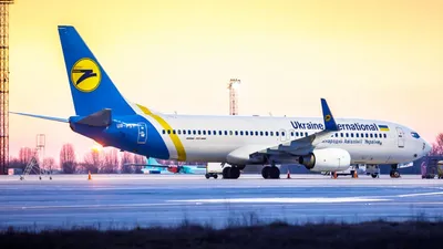 Самолет МАУ забыл часть пассажиров в аэропорту: объяснение авиакомпании -  Киев