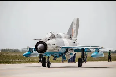 Памятник. Самолет МиГ-21 БИС в Ставрополе - фото, отзывы 2023, рейтинг,  телефон и адрес