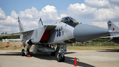 Истребитель Миг-31 разбился на севере россии: что известно о самолете армии  рф (видео) - Общество - StopCor