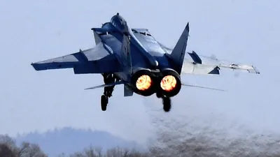 МиГ-31: Самолет ближнего космоса - Комментарии иностранцев (восстановленное  видео) - YouTube