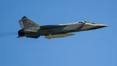 МиГ-31 модернизируют, как F-15. Так его научат стрелять «Кинжалами» -  Газета.Ru