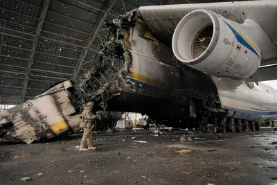 Ан-225 Мрия уничтожили в аэропорту Гостомель 27 февраля 2022 —  расследование причин от Bild — Украина