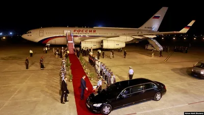 Швейцарские истребители сопровождали самолет Путина при подлете к Женеве -  РИА Новости, 16.06.2021