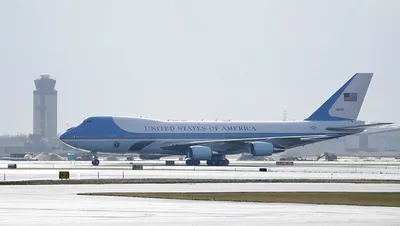 Байден выбрал дизайн нового самолета президента США: как он будет выглядеть