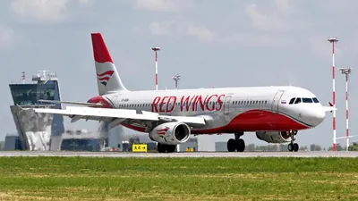 Авиакомпания Red Wings: ребрендинг, логотип, дизайн ливреи