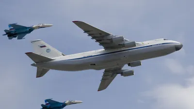 Это воровство, грабёж»: власти Канады конфисковали российский самолёт  Ан-124 «Руслан» — РТ на русском