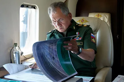 Министр обороны России Сергей Шойгу прилетел в Новосибирск