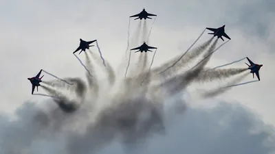 Авиационная группа высшего пилотажа \"Стрижи\" - РИА Новости, 06.05.2021