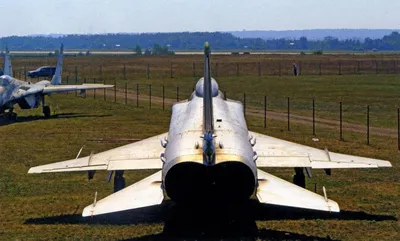 Конструкция Су-15 ~ Легендарные самолеты