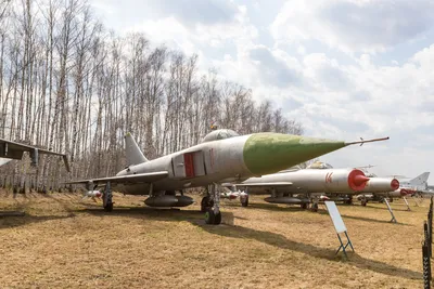 Истребитель-перехватчик Су-15. - Российская авиация
