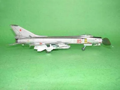 Легендарные самолеты, журнал №33 с моделью Су-15