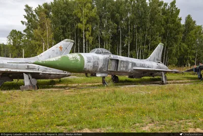 Истребитель-перехватчик «Су-15»