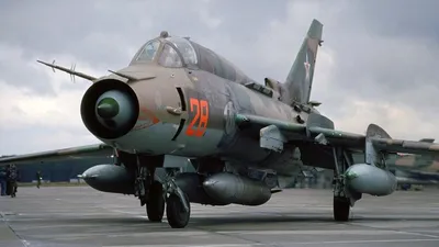 Истребитель-бомбардировщик Су-22. - Российская авиация