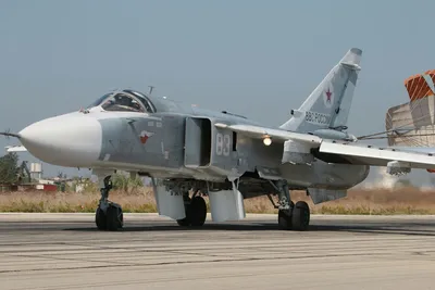 50 лет назад состоялся первый полет прототипа фронтового бомбардировщика Су- 24 - AEX.RU