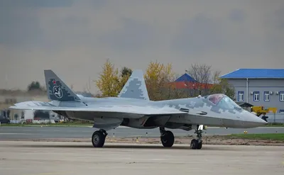 Модернизированный истребитель Су-57 совершил первый полет в Жуковском — РБК