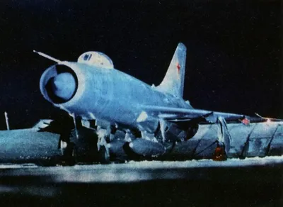 Эксплуатация Су-9 ~ Легендарные самолеты