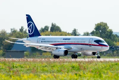 Производитель самолета Sukhoi SuperJet провел массовые сокращения  сотрудников - Ведомости