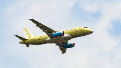 Минпромторг анонсировал расширение производства самолетов SSJ100 - РИА  Новости, 25.03.2022