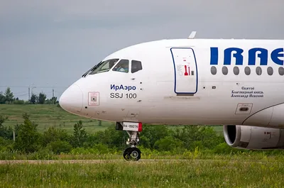 Характеристики самолета Sukhoi SuperJet-100 - РИА Новости, 19.04.2011