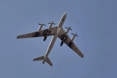 Британские пилоты сняли российские Ту-142 над Северным морем — 29.03.2021 —  В мире на РЕН ТВ