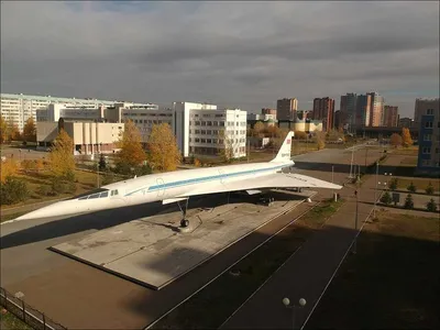 Ту-144 — легендарный советский самолёт