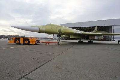 Первый полет нового ракетоносца Ту-160М2: большой привет США и НАТО -  14.01.2022, Sputnik Латвия
