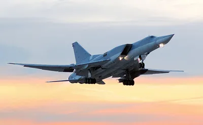 Центральный музей Военно-воздушных сил РФ 2018: сверхзвуковой  бомбардировщик Ту-22 внутри ч3.