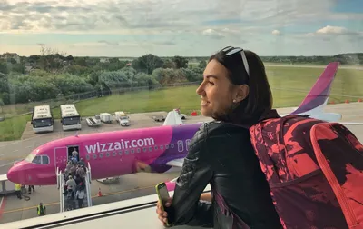Wizz Air выгнала из самолета украинского военного из-за протеза ноги |  Українські Новини