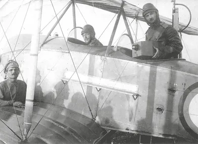 Иллюстрация 4 из 45 для Военные самолеты. Легендарные модели от Первой  мировой войны до наших дней - Риккардо Никколи | Лабиринт - книги.  Источник: Лабиринт