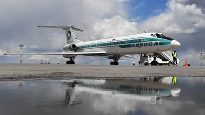 Самолет Ту-134 совершил последний рейс в своей истории - Ведомости