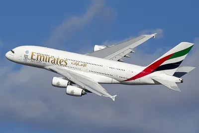 Emirates вернет на рейсы в Москву самый большой самолет в мире