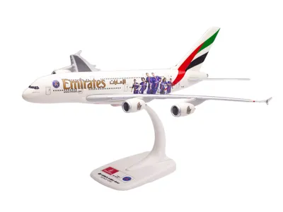 Авиационная Модель самолета Airbus A380-800 Emirates 1:400