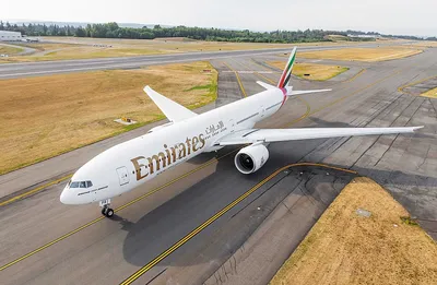 Купить Emirates Airlines - Airbus A380 Spielzeugflugzeug 15cm lang на  Аукцион DE из Германии с доставкой в Россию, Украину, Казахстан