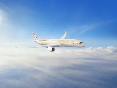 Etihad хочет приобрести самолеты и персонал AirBridgeCargo | Новости  Optimalog